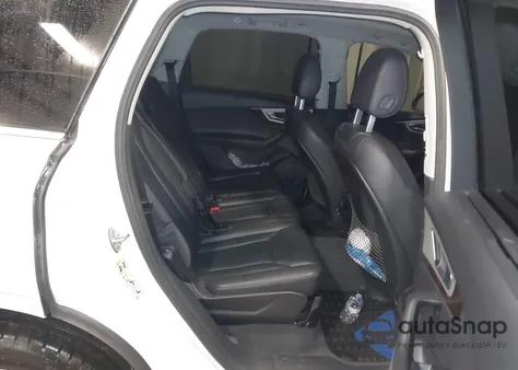 2018 Audi Q7 2.0T Premium z USA, uszkodzony, nr VIN WA1LHAF71JD013456